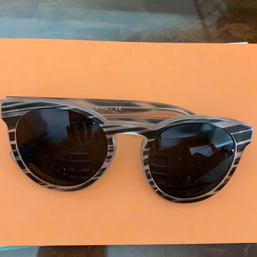 Fun Dolce & Gabbana Sunglasses